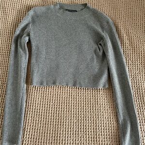Brandy Melville sweater
